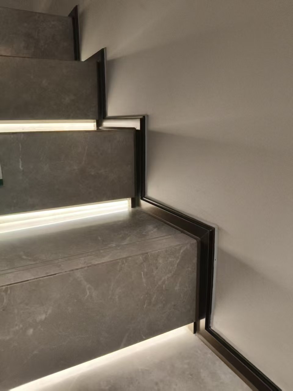 别墅类金属装饰件定制